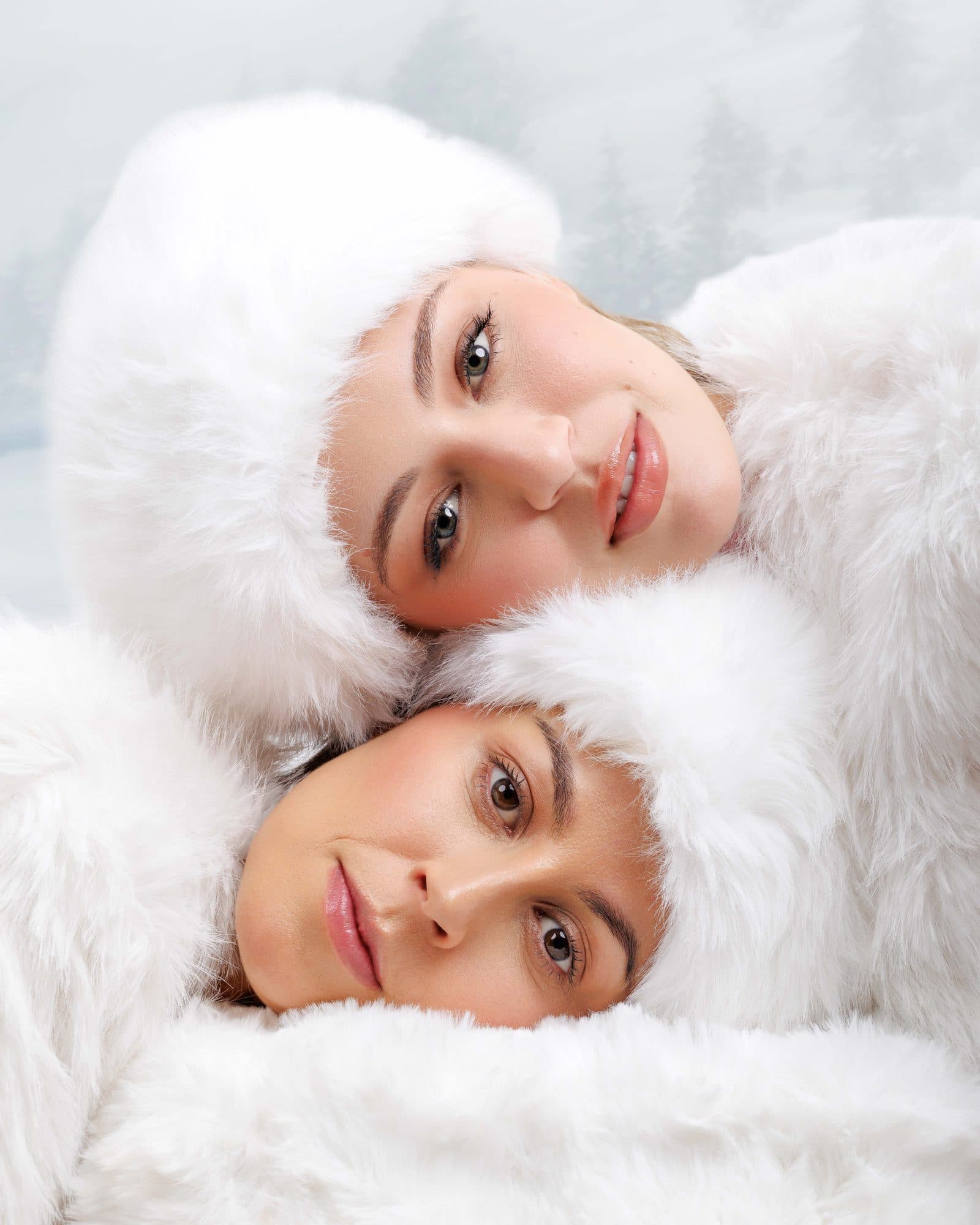 Two faces, one soft and radiant finish